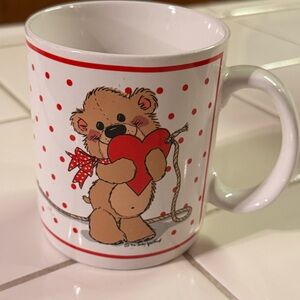 Vintage Suzy’s Zoo Willie Bear Heart Mug - Red and White